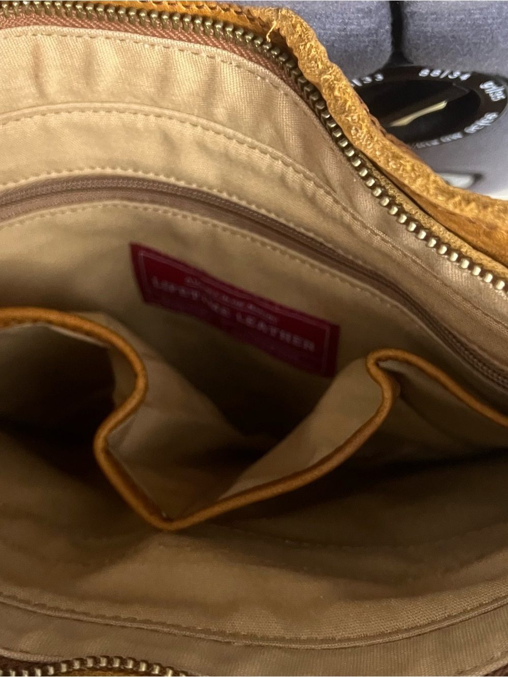 DULUTH TRADING CO Classic Leather Crossbody Tote - Tan - Picture 8 of 9